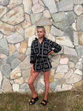Load image into Gallery viewer, Athena Greek Sun Set - Black
