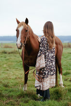 Load image into Gallery viewer, Kelly Kimono in Black Beauty