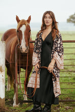 Load image into Gallery viewer, Kelly Kimono in Black Beauty